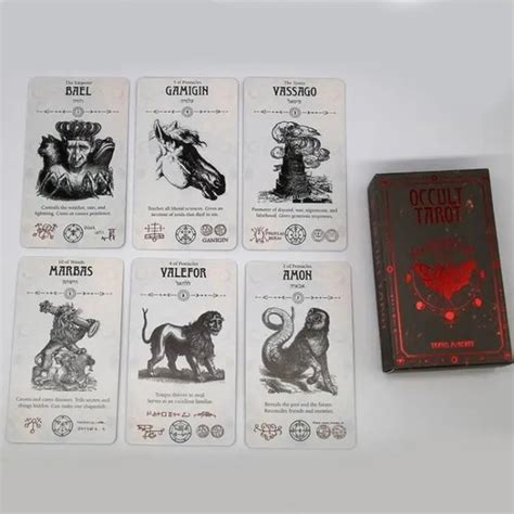 Oyunun keçməsi sirrinin gizli araşdırılması tarot kartları